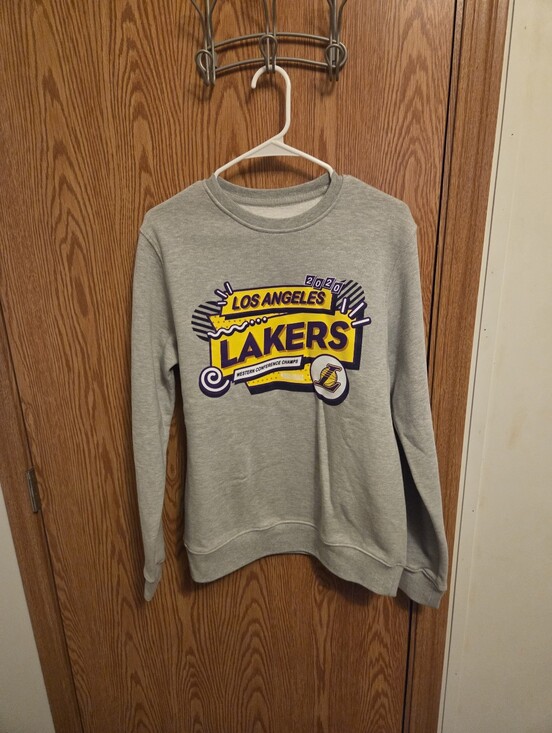 Other - Los Angeles Lakers Crewneck Sweatshirt Sz Medium Men's NWOT NBA